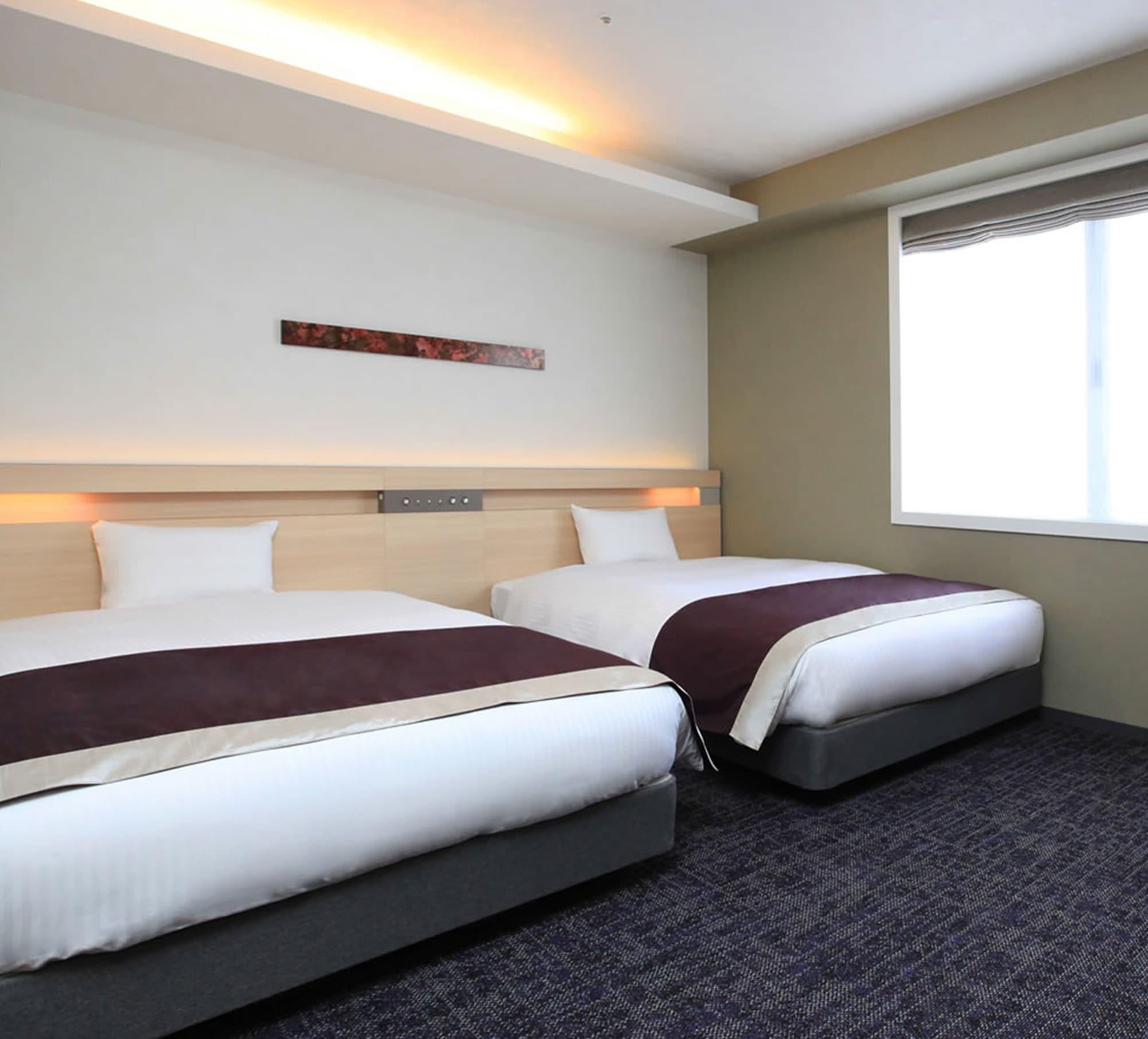 酒店 Urban Shijo Premium 3*